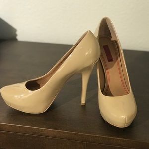 5/48 beige 4” platform shoes - Worn once!